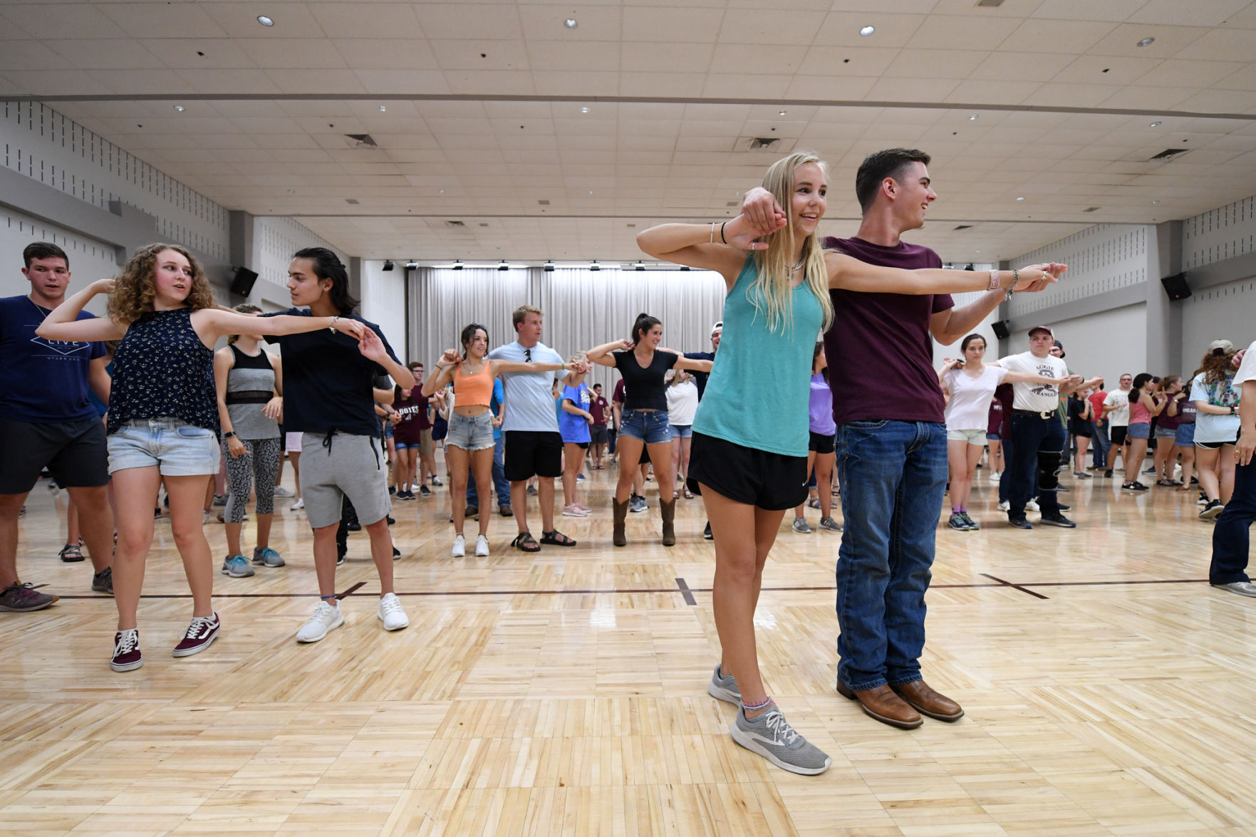 Aggie Wranglers dance lesson
